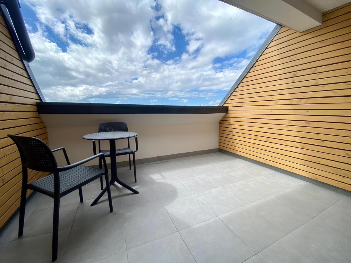 Baltic Apartment Marynarska By Noclegi Renters Sarbinowo Exterior foto